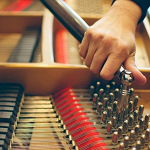 Muzikos instrumentų priežiūra ir remontas